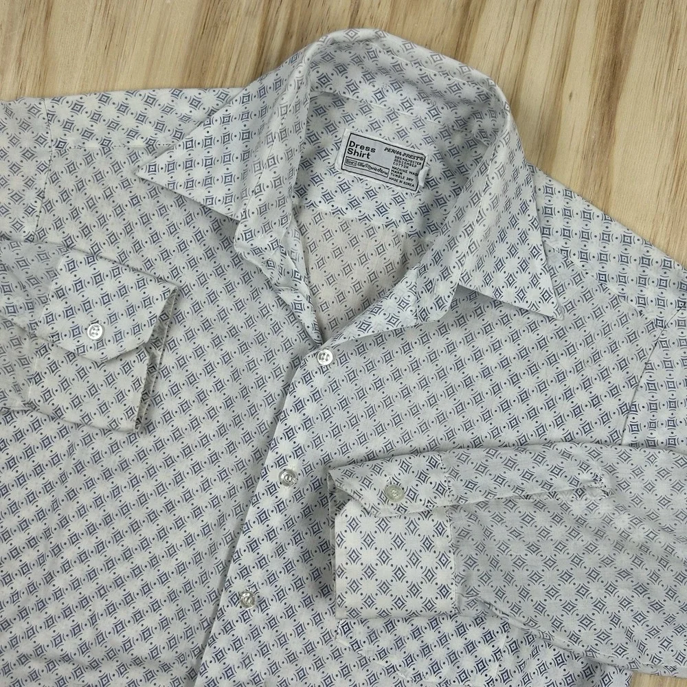 True Vintage Men's Pattern Geo Long Sleeve Button Shirt Size 15.5 Disco Medium